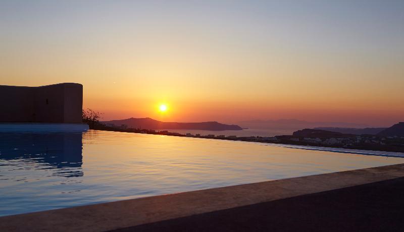 North Santorini A Luxury Spa Hotel Пиргос Экстерьер фото